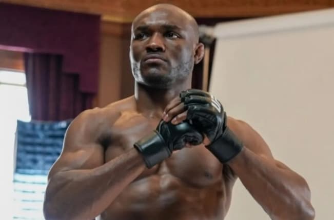 Kalah dari Dricus du Plessis, Kamaru Usman Pertimbangkan Pensiun dari UFC