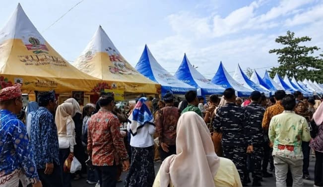 Pemkot Bengkulu Libatkan 150 Pelaku UMKM untuk Meriahkan Festival Pantai Panjang