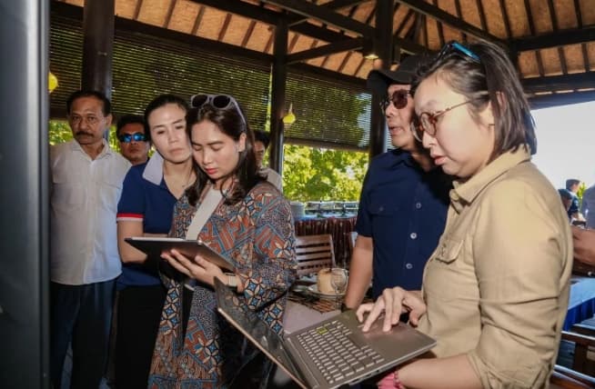Kemenpar Perkuat Pengembangan KEK Samota sebagai Destinasi Wisata Bahari Berkelas Dunia