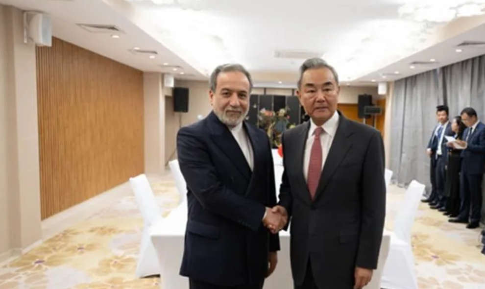 China Tegaskan Dukungan kepada Iran dan Dorong Perundingan untuk Redakan Ketegangan Timur Tengah