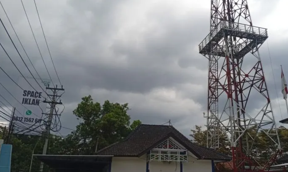 BMKG Mengimbau Warga Waspadai Potensi Hujan di Sejumlah Kota Besar Indonesia pada Minggu