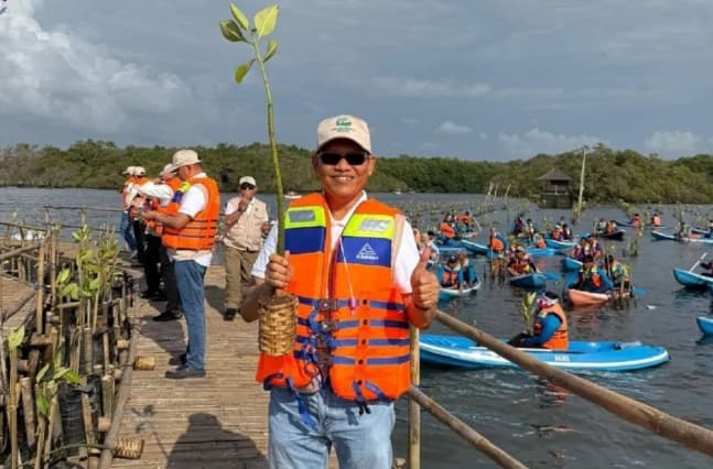 Industri Kehutanan Siap Berkontribusi dalam Pengelolaan Mangrove Berkelanjutan Bersama Pemerintah