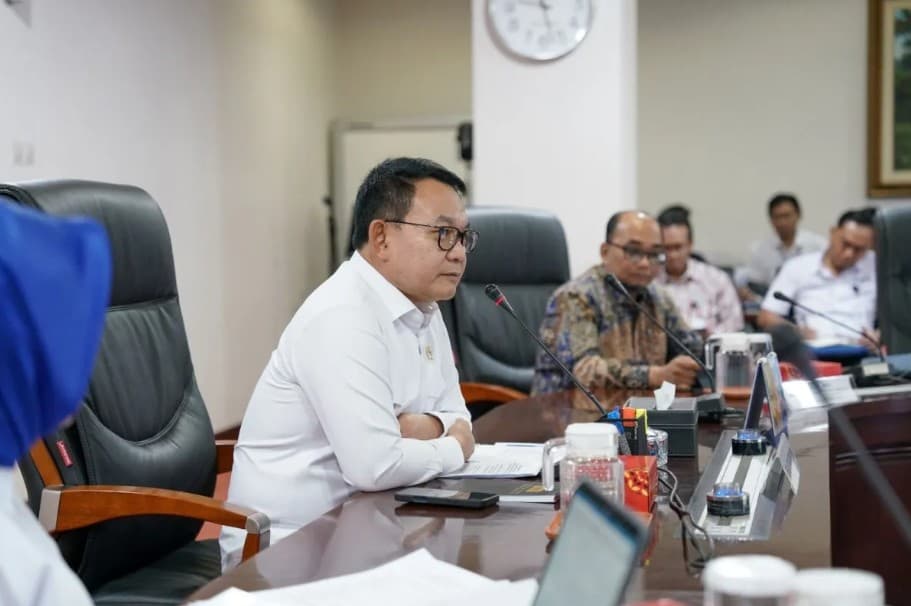 Dudung Abdurachman Pimpin Rapat Lintas Kementerian untuk Atasi Hambatan Ekspor Mineral Tanah Jarang