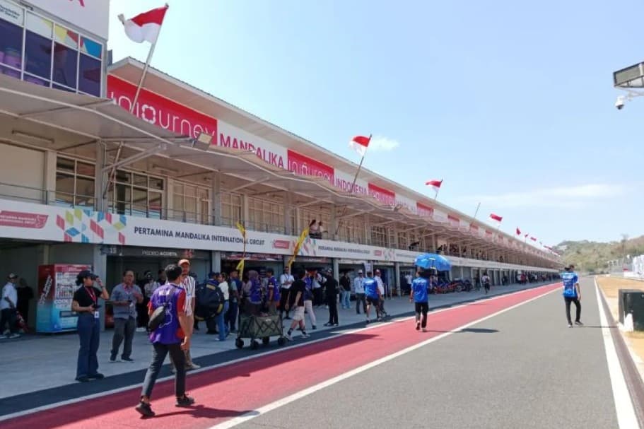 Latihan Awal di Mandalika Dinilai Jadi Modal Penting Veda Ega Pratama dan Mario Suryo Aji Jelang MotoGP Indonesia 2026