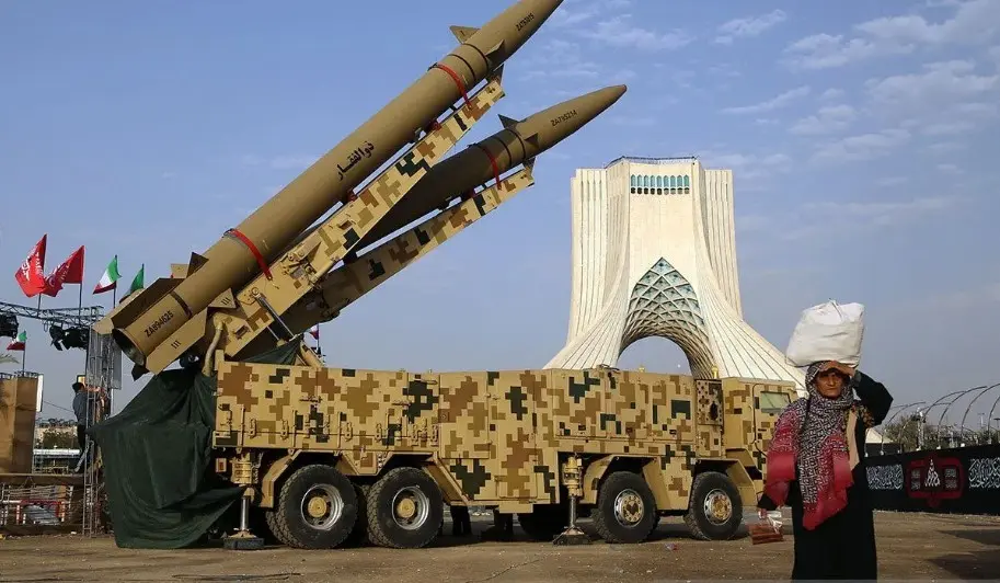 Iran Mengumumkan Penutupan Selat Hormuz bagi Negara dan Perusahaan Pendukung Usulan Donald Trump