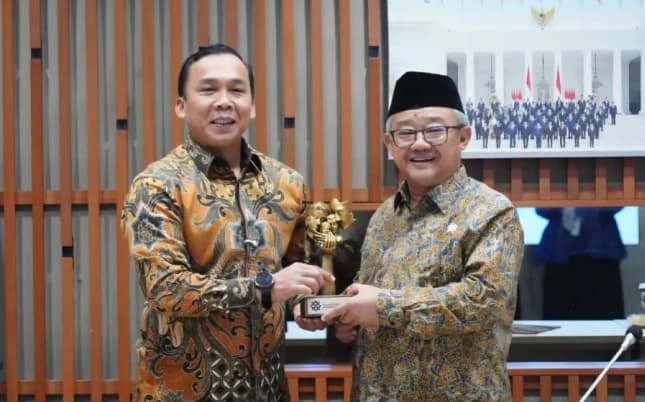 Pemerintah Perkuat Sinergi Keluarga dan Sekolah untuk Wujudkan Generasi Berkualitas Menuju Indonesia Emas 2045