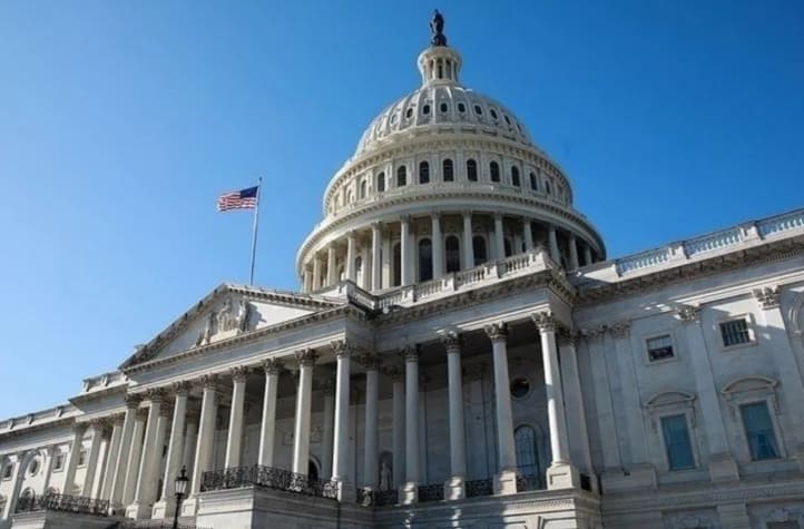 Senat Amerika Serikat Lanjutkan Pembahasan RUU Sanksi Tambahan terhadap Rusia dan Iran