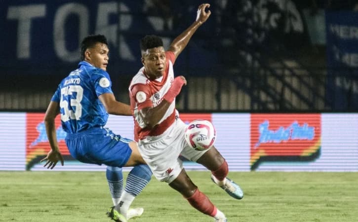 Madura United Resmi Memulangkan Hugo Gomes untuk Perkuat Lini Tengah pada Musim 2026/2027