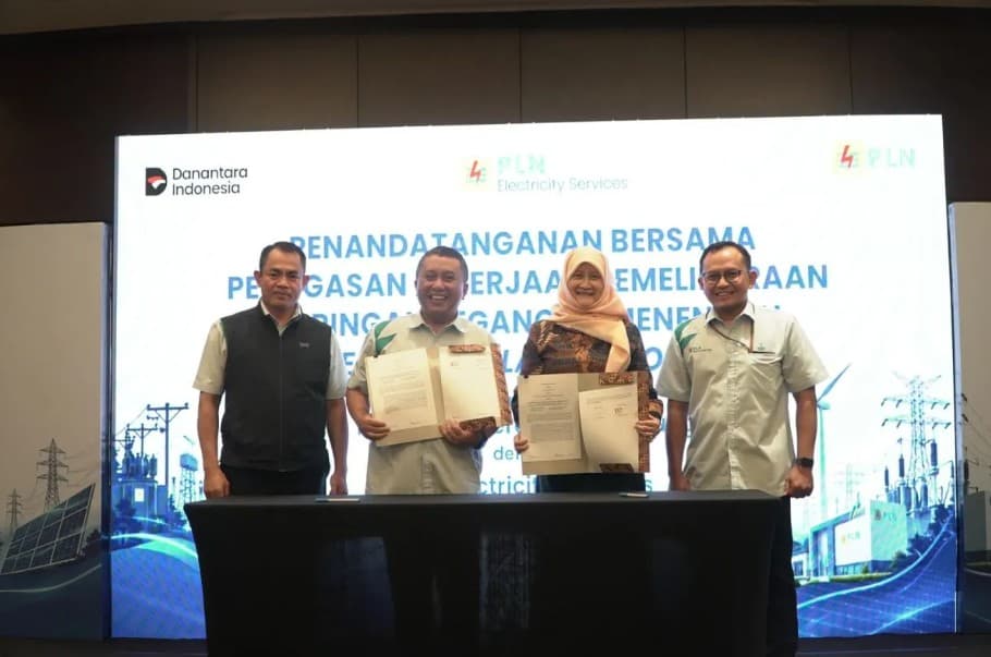 PLN UID Lampung Terapkan Live Line Insulation Coating untuk Pemeliharaan Jaringan Tanpa Pemadaman