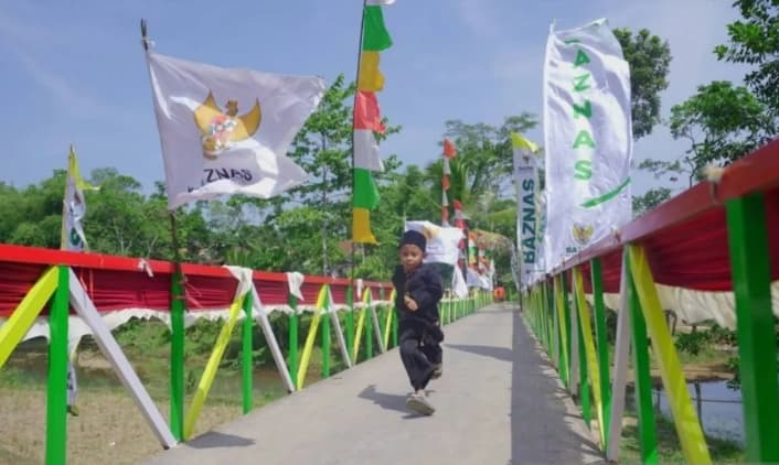 Baznas Manfaatkan Sedekah Kembalian Minimarket Rp300 Juta untuk Bangun Jembatan Permanen di Sukabumi