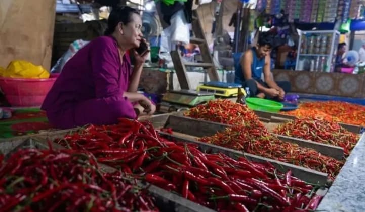 PIHPS Catat Harga Cabai Rawit Rp54.450 per Kilogram dan Telur Ayam Rp29.550 per Kilogram