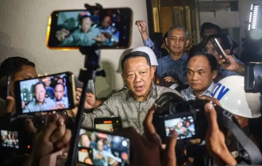 Kejagung Memeriksa Dua Saksi dalam Kasus Dugaan TPPU dengan Tersangka Febrie Adriansyah