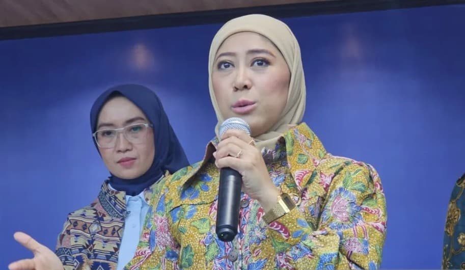 Menkomdigi Akan Panggil YouTube Terkait Konten Promosi Vape yang Libatkan Anak di Bawah Umur