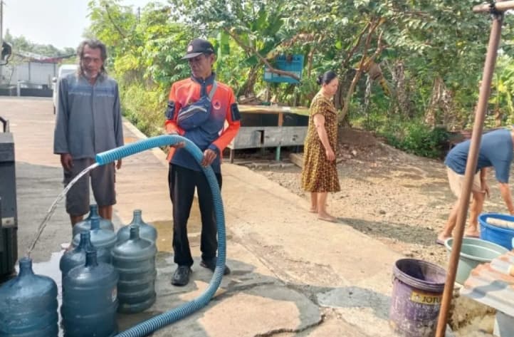 BNPB Salurkan 27.000 Liter Air Bersih untuk Atasi Kekeringan di Banyumas