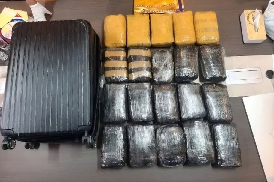 Bareskrim Polri Gagalkan Pengiriman 20 Kilogram Ganja ke Kampung Bahari, Satu Kurir Ditangkap