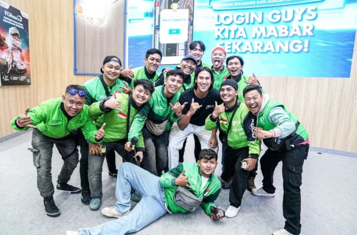 Sean Gelael Berbagi Pengalaman Balap dan Edukasi Otomotif kepada Pengunjung GIIAS 2026