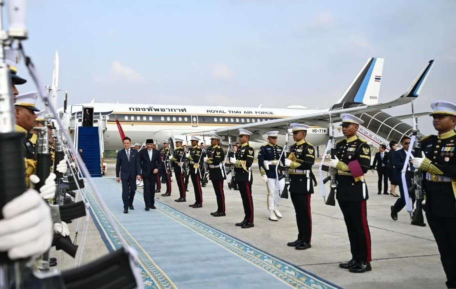 Perdana Menteri Thailand Anutin Charnvirakul Memulai Kunjungan Kenegaraan Pertama ke Indonesia