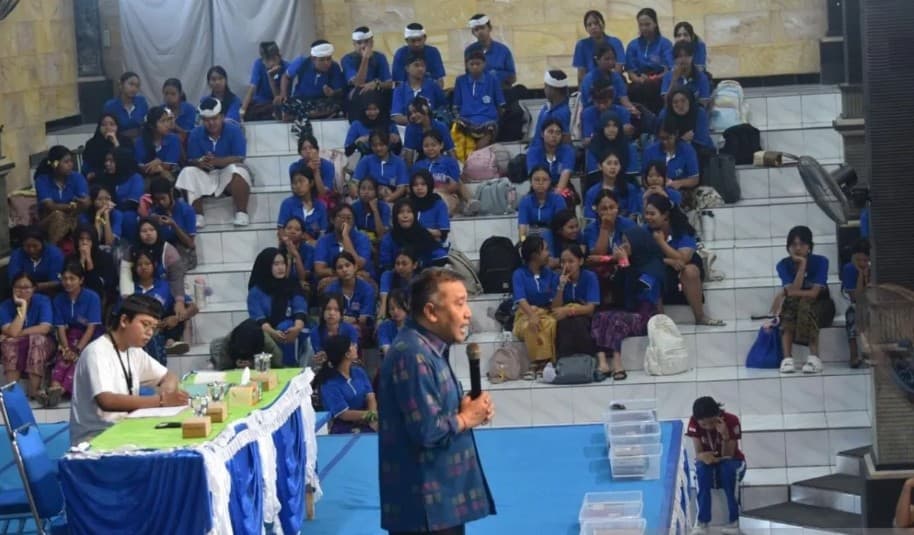 KPU Bali Menjangkau 45.399 Pelajar Lewat KPU Goes to School untuk Perkuat Pendidikan Pemilih Pemula