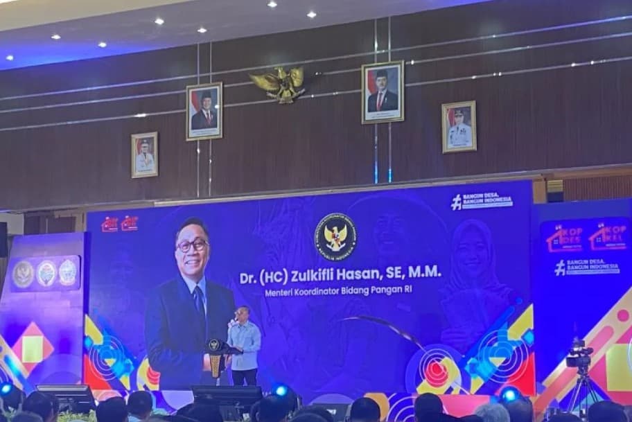 Zulkifli Hasan Meminta Asosiasi Desa Aktif Tangkal Hoaks Kopdes Merah Putih demi Perkuat Ekonomi Desa