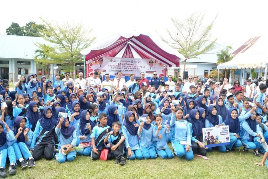 OJK Sultra dan Pemkab Konawe Meluncurkan 12.969 Rekening Simpanan Pelajar untuk Perkuat Budaya Menabung Sejak Dini