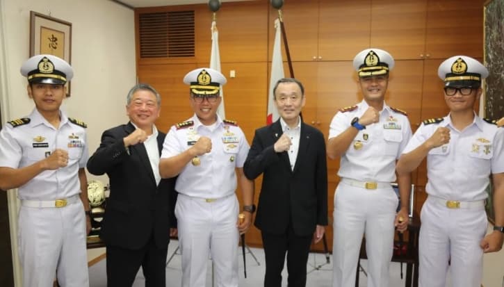 TNI AL Perkuat Hubungan Bilateral Indonesia dan Jepang Lewat Kunjungan Kehormatan di Yokosuka