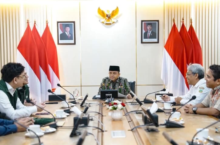Menhut Pastikan Perbaikan Berkelanjutan Ekosistem Perdagangan Karbon Nasional