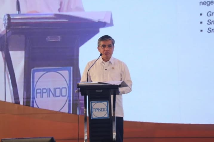 Menaker Tegaskan Penguatan Pasar Kerja Berbasis Keterampilan untuk Menjawab Kebutuhan Industri