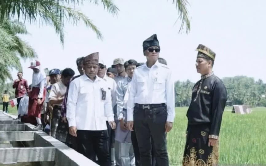 Menteri PU Sepakati Peningkatan Akses Jalan dan Kaji Tol Pekanbaru-Kuansing untuk Dukung Festival Pacu Jalur