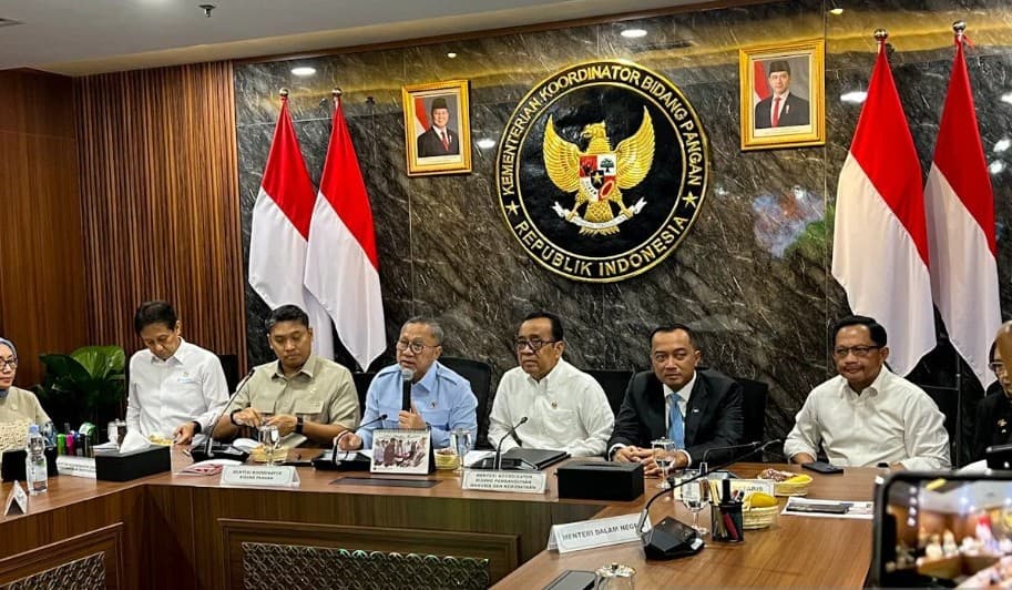 Pemerintah Izinkan Pesantren Besar Kelola Dapur MBG Mandiri dengan Standar SPPG