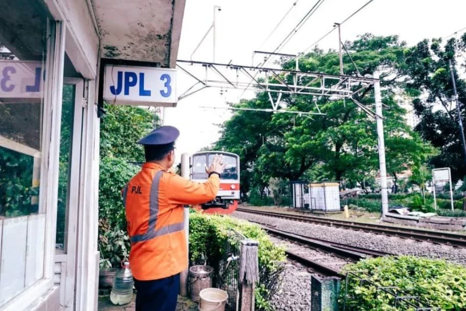 Rekrutmen 748 PJL Diserbu 12.957 Pelamar, KAI Perkuat Keselamatan Perlintasan Sebidang