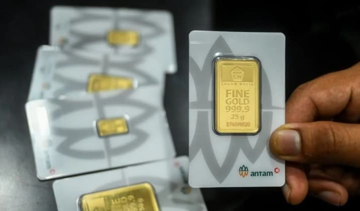 Harga Emas Antam Turun Rp29.000 Menjadi Rp2,650 Juta per Gram pada Perdagangan Jumat