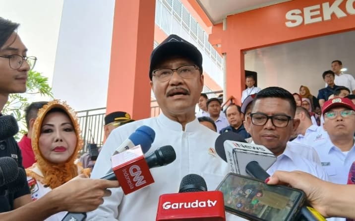 Kemensos Menargetkan Lebih dari 150 Ribu Siswa Masuk Sekolah Rakyat pada 2027