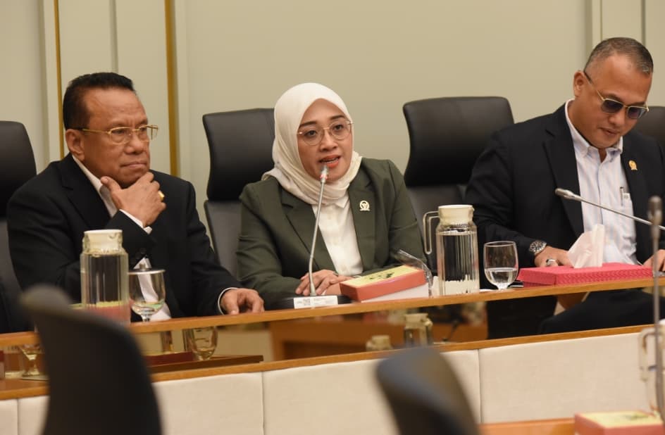Gunung Bromo Terbakar 60 Hektare, Legislator Mendesak Kemenhut Perkuat Pencegahan Karhutla