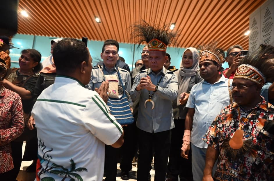 Baleg DPR Menyiapkan RUU Masyarakat Adat untuk Melindungi Hak dan Tanah Ulayat
