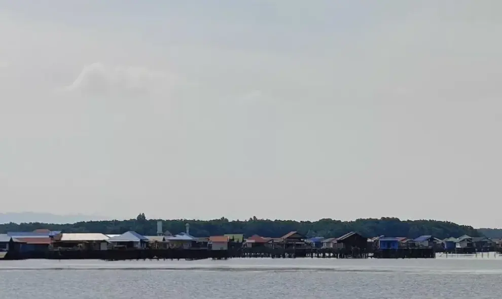 Bontang Kuala Menawarkan Kehangatan Kampung Nelayan Terapung di Pesisir Kalimantan Timur