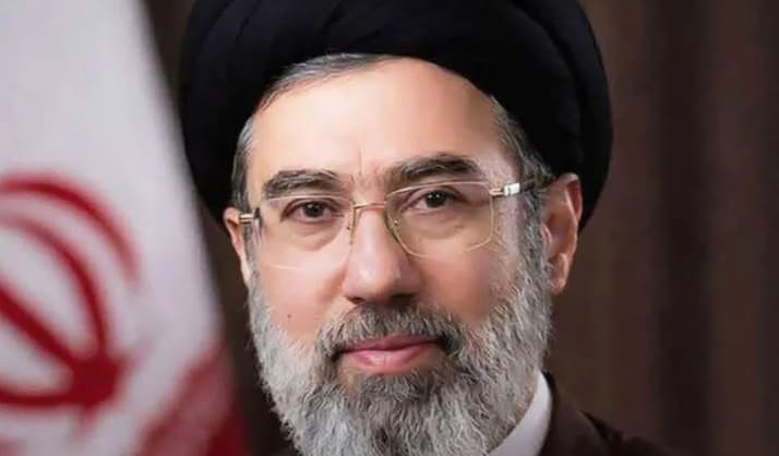 Mojtaba Khamenei Muncul ke Publik Setelah Lima Bulan, Bertemu Pezeshkian Bahas Ekonomi dan Militer Iran