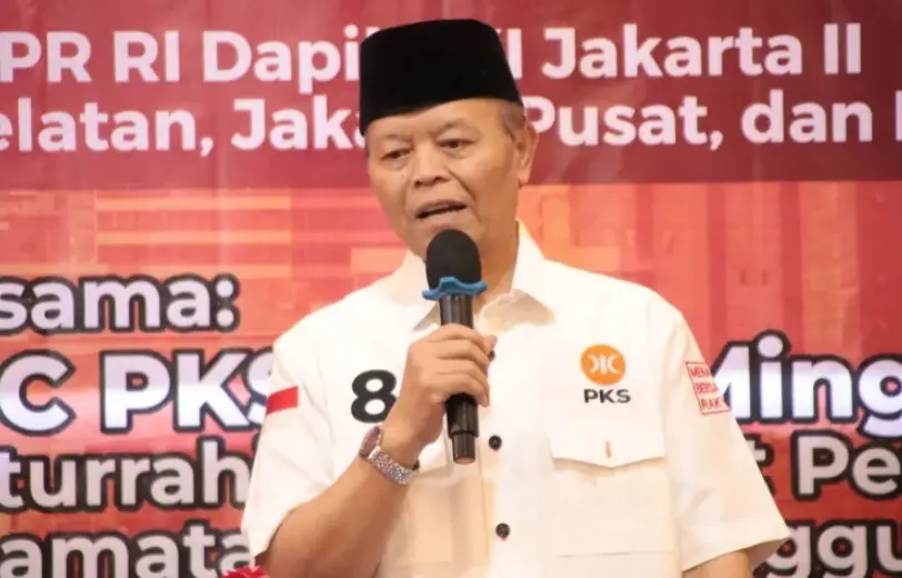 Hidayat Nur Wahid Mendorong Ditjen Pesantren Segera Beroperasi dan Dana Abadi Pesantren Direalisasikan
