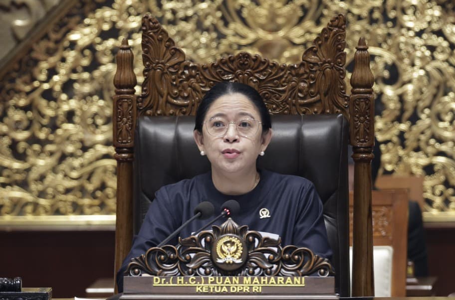 Puan Minta Kebakaran Bromo Segera Ditangani: Keselamatan Warga yang Utama