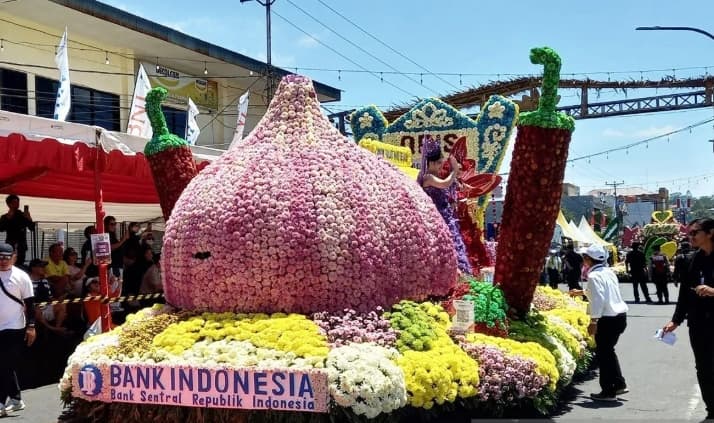Bank Indonesia Mendorong Penggunaan QRIS di Tomohon International Flower Festival 2026