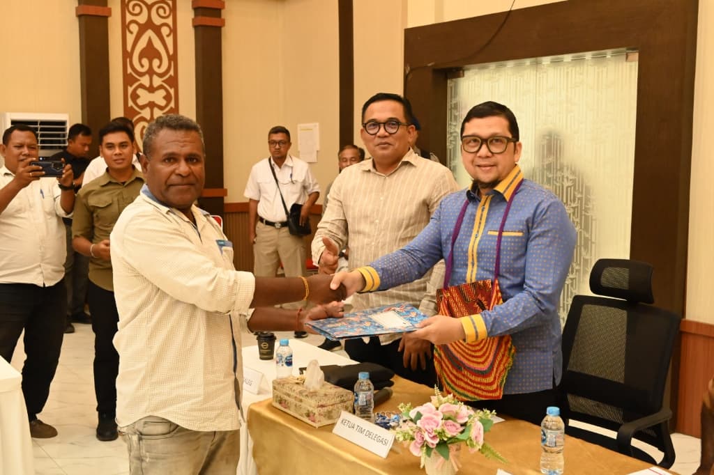 Baleg DPR Mendorong RUU Masyarakat Adat Diselaraskan dengan UU Cipta Kerja dan Otonomi Khusus