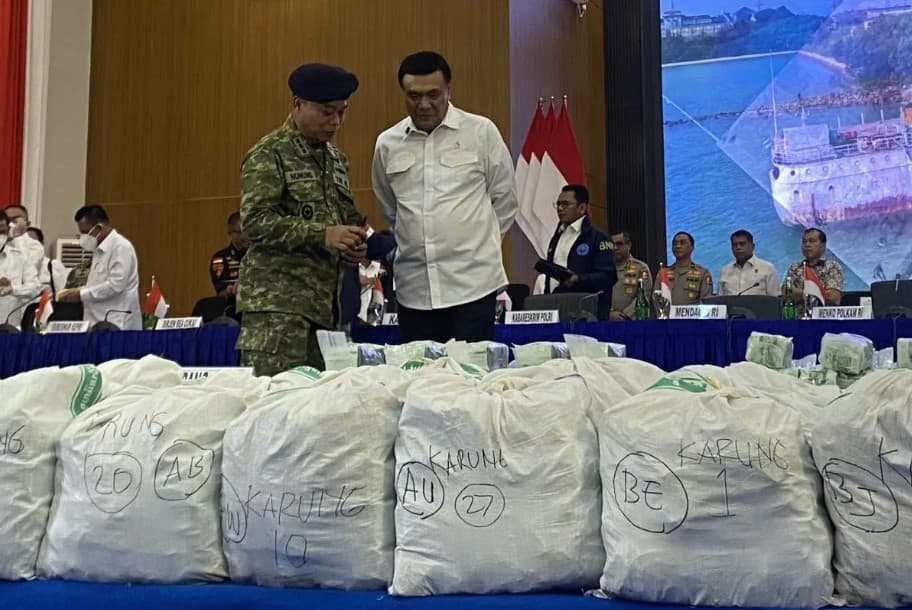 Djamari Tegaskan Indonesia Tak Boleh Jadi Pasar Barang Ilegal, 1,3 Ton Ketamin Dimusnahkan di Batam