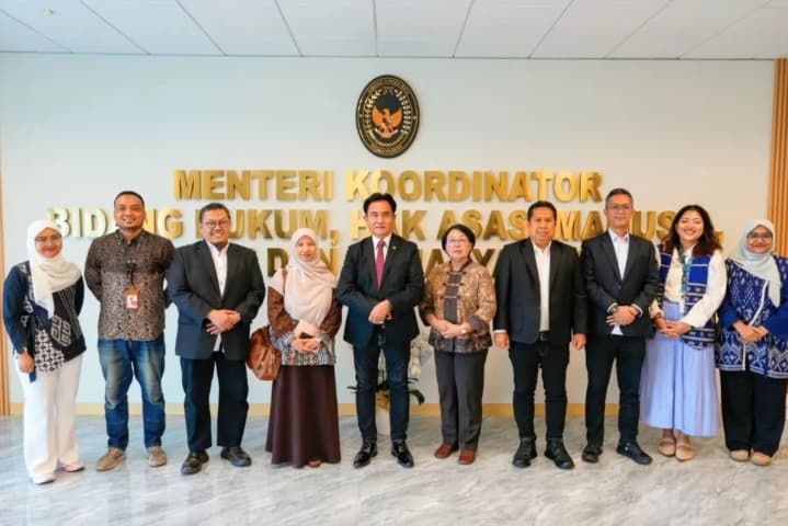 Yusril Arahkan Kemenimipas Inisiasi Revisi Perpres Penanganan Pengungsi Luar Negeri