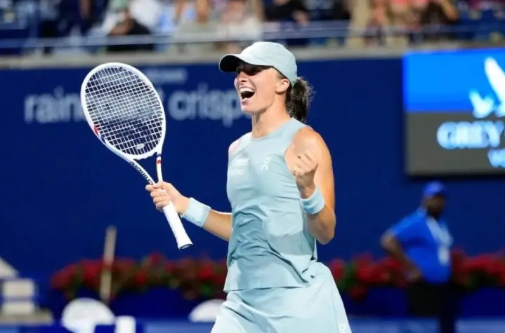 Iga Swiatek Tantang Elena Rybakina di Final WTA 1000 Toronto 2026
