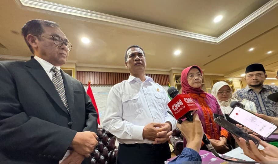 SPPG Wajib Serap Telur Peternak Rp26.500 per Kilogram, Amran Pastikan Juknis Resmi Berlaku Nasional