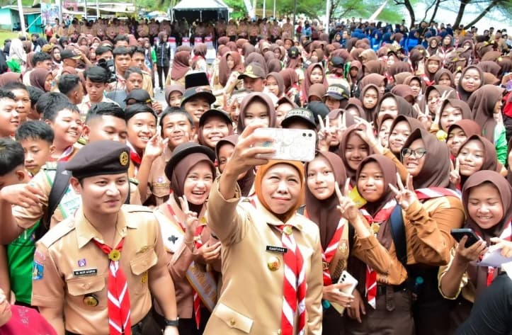 Khofifah Ajak Pramuka Jatim Gerakkan Swasembada Pangan Menuju Indonesia Emas 2045