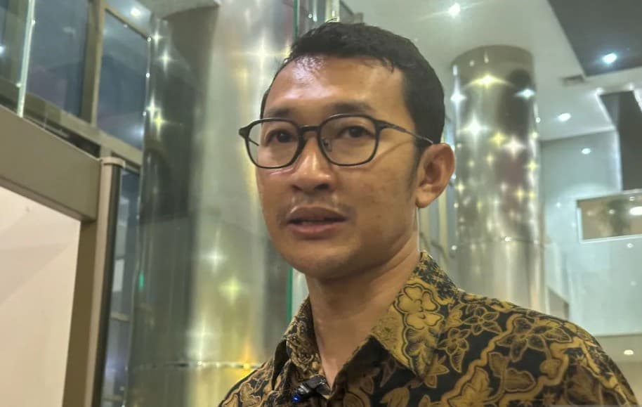 KPK Periksa Ketua DPRD Kuansing hingga ASN Kemenhut dalam Kasus Suap Suhardiman Amby