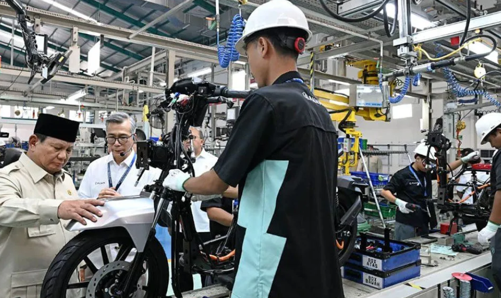 Industri Nasional Menopang Kemandirian Ekonomi, Pertumbuhan Manufaktur Lampaui Ekonomi RI