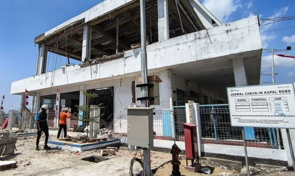 Kedubes AS Menyampaikan Belasungkawa, Gempa Magnitudo 7,7 di NTT Tewaskan 47 Orang