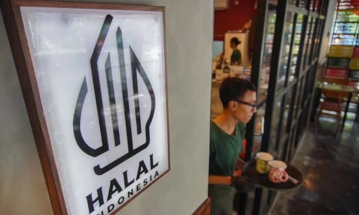 BPJPH Mendorong Industri Kesehatan Percepat Sertifikasi Halal Menjelang Kewajiban Oktober 2026