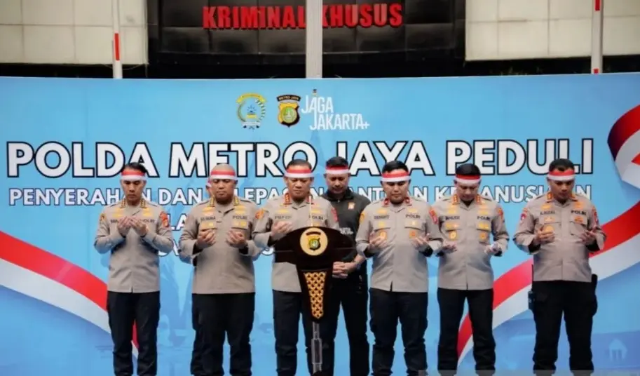 Polda Metro Jaya Kirim 12 Truk Bantuan untuk Korban Gempa NTT di Momentum HUT Ke-81 RI